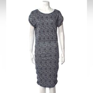 NWT MAJE BLUE PRINT RUNCHED MIDI LENGTH DRESS